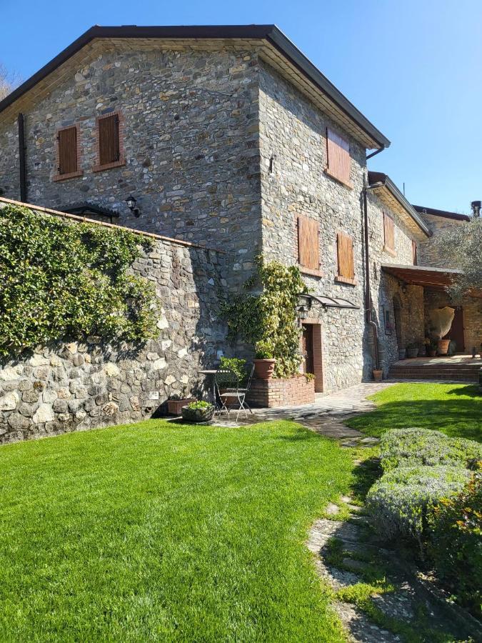 Old Village Linda - Tra Lunigiana & Cinque Terre Comano  Esterno foto