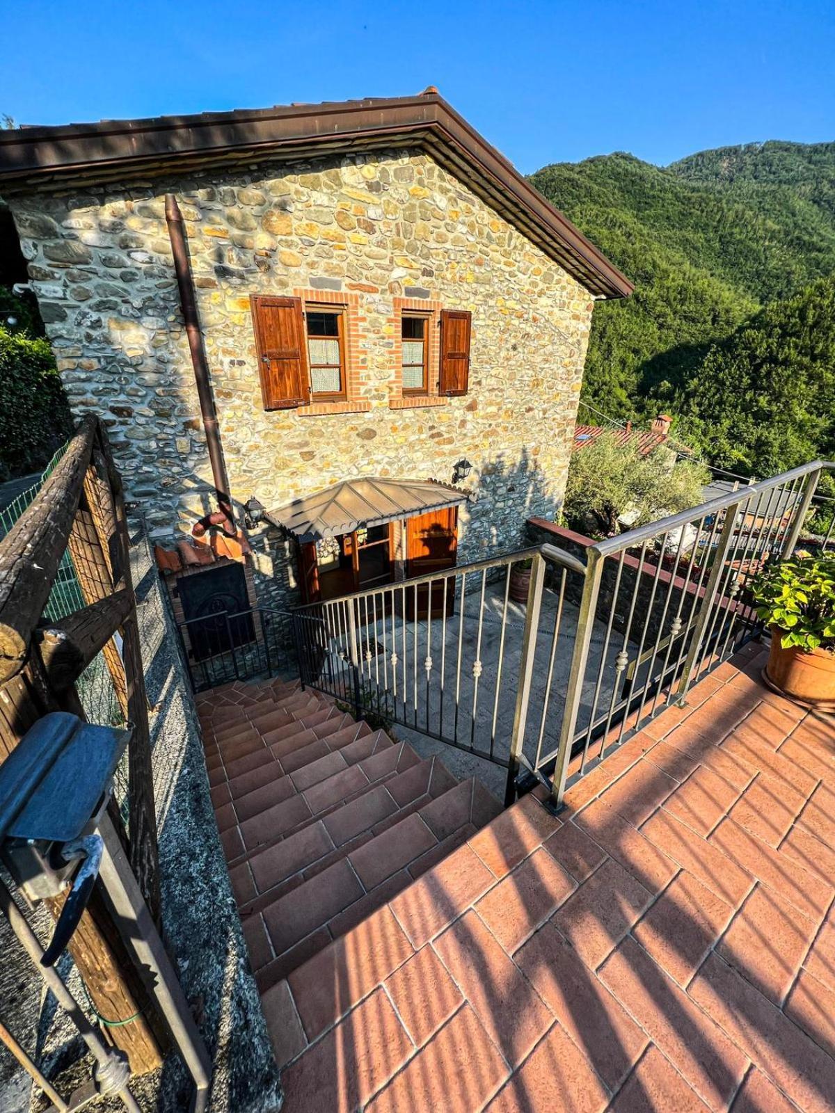 Old Village Linda - Tra Lunigiana & Cinque Terre Comano  Esterno foto